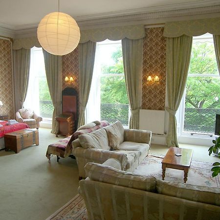 Regent Terrace, Central And Charming, Quiet Edinburgh Room photo